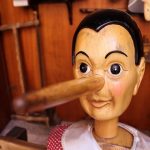 Midi Iswanto Menyatakan Chusnunia Chalim Telah Diberinya Uang