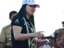 Ramai Desakan Jemput Paksa Purwati Lee