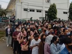 Kerumunan Vaksinasi Lampung, Masuk Lambe Turah