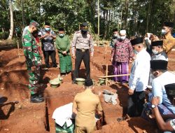 Lettu Aprizal Hadiri Peletakan Batu Pertama Pondok Pesantren