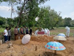 Koptu Rudi Kawal Pemakaman Warga Terpapar Covid-19