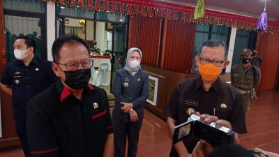 Fahrizal Janji Evaluasi Pelaksanaan Vaksinasi Di RSUDAM