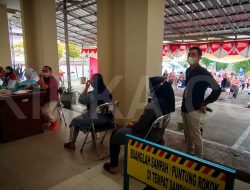 PN Tanjungkarang Laksanakan Vaksin Masal