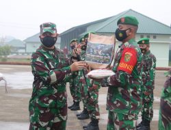 Kodim 0429 Lamtim Berikan Bantuan Beras dan Sembako