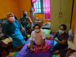 Babinsa Kodim Lamtim Distribusikan Bantuan Obat Covid-19