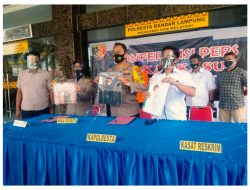 Ragam Barang Bukti OTT Dinas PTSP Lampung