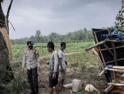 Sembilan Warga Way Jepara Disambar Petir, Dua Tewas