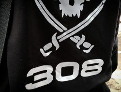 Pria Jaket 308 Borong Habis Jualan Pedagang