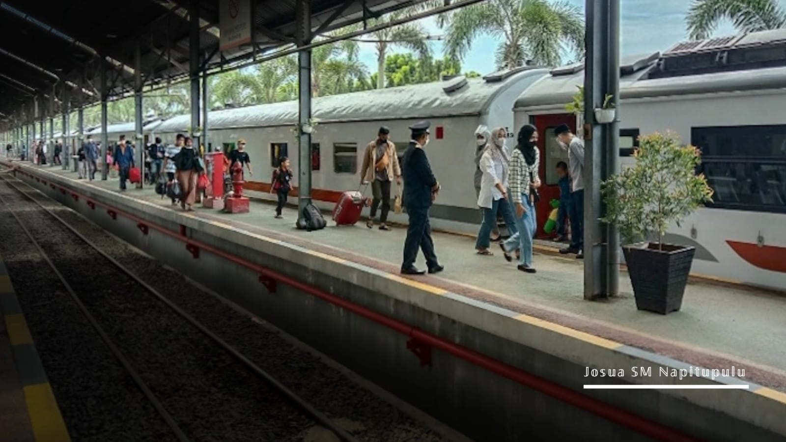 Terjadi Lonjakan Penumpang di Stasiun KAI Tanjungkarang