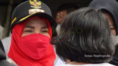Eva Dwiana Menyampaikan boleh buka masker tapi lihat keadaan