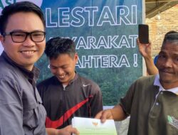 Petani Hutan Binaan Walhi Lampung Terima SK Kemitraan Konservasi