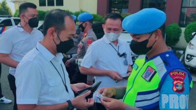 Bidang Propam Cek Senjata Api Milik Personel Ditreskrimsus Polda Lampung