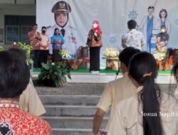 PGI Desak Nadiem Makarim Tarik Buku PPKn Tulisan Zaim Uchrowi dan Ruslinawati