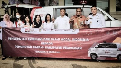Pasar Modal Indonesia Beri Bantuan Ambulance ke Kabupaten Pesawaran
