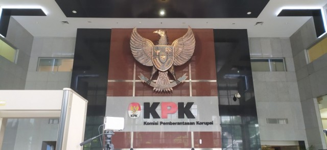 KPK Tindak Lanjuti Pengakuan Rektor Unila Karomani Soal Aliran Dana
