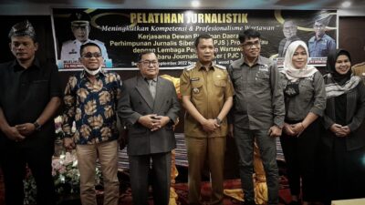 PJS Riau Gelar Pelatihan Jurnalistik Wartawan Pekanbaru