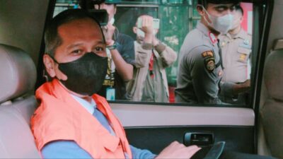 KPK Periksa 8 Orang Saksi Untuk Rektor Unila Karomani