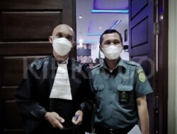 Kurir Ganja 15 Kilo Asal Surabaya Dituntut Penjara