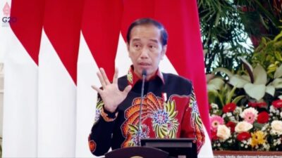 Jokowi Minta Polri Mengerti Politik Tapi Tidak Berpolitik