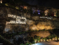 Jelang G20 Greenpeace Gelar Aksi Damai Kreatif