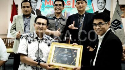 Wakil Ketua MPR Fadel Muhammad Hadiri Munas PJS