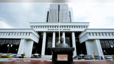 KPK Amankan Dokumen Putusan Dari Ruangan Sekretaris MA