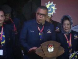 ASN Bandar Lampung Hati-Hati Foto dengan Pose Jari