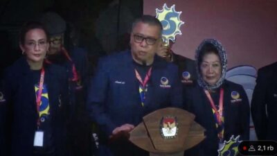 ASN Bandar Lampung Hati-Hati Foto dengan Pose Jari