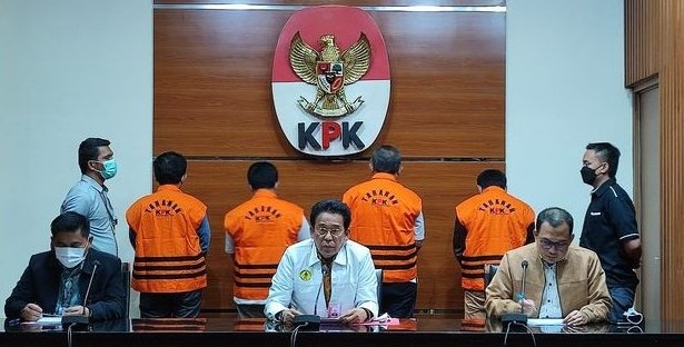 Wakil Ketua DPRD Jawa Timur Sahat Tua Simanjuntak Tersangka KPK