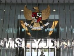 Penghubung KY Lampung Disebut Pantau Sidang Korupsi Unila