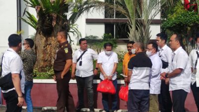 Penampakan Engsit Dkk Tersangka Korupsi Hasil Supervisi KPK di Kejati Lampung