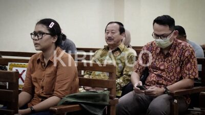Herman HN Hadir di Sidang Karomani Tak Pakai Peci