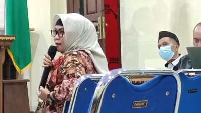 Ketidaksesuaian Keterangan Antara Mardiana dan Budi Sutomo di Perkara Unila