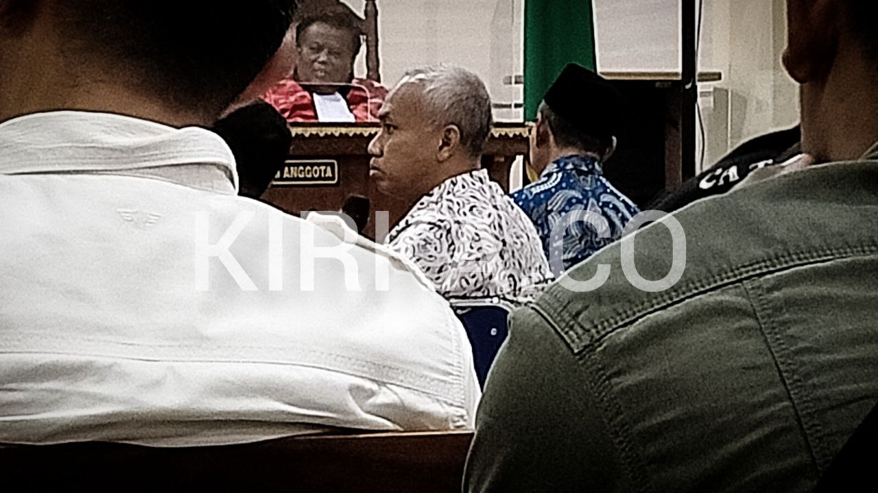Wakil Dekan I FISIP Unila Dedy Hermawan disebut oleh Arif Sugiono berperan mengcollect Mahasiswa titipan dari beberapa pihak.