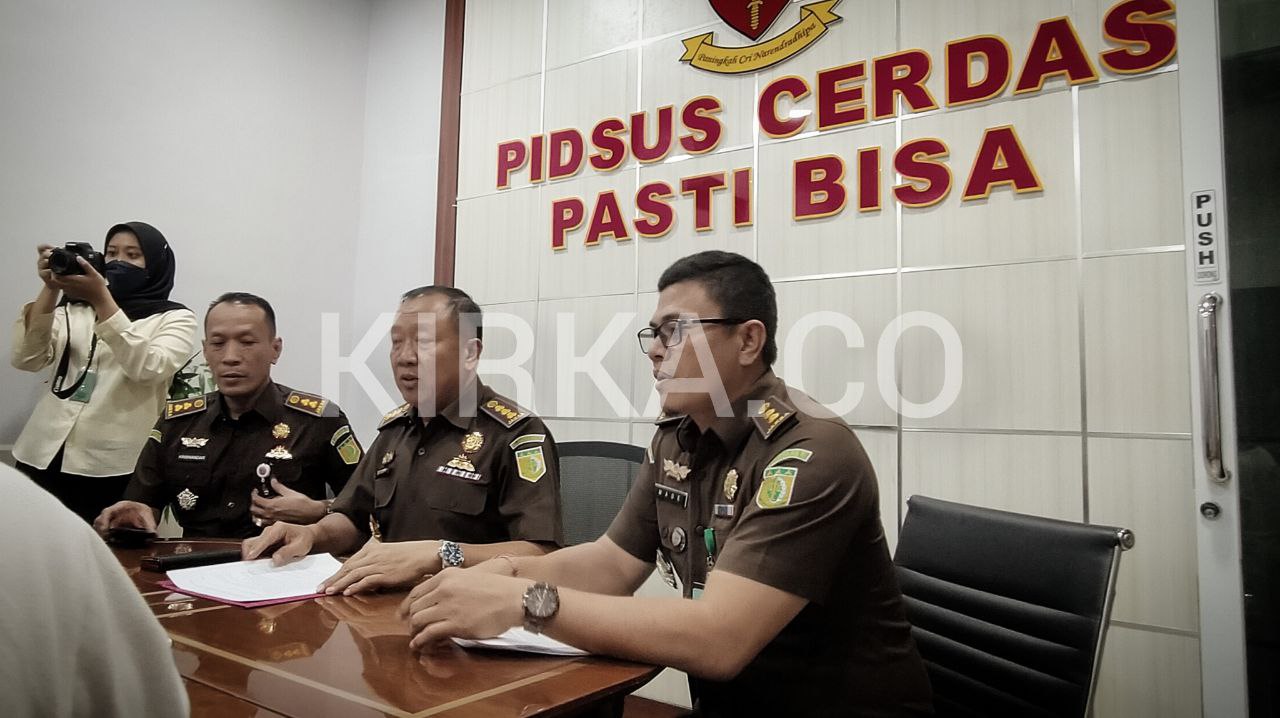 Eks Kadis DLH Bandar Lampung Sahriwansah Tersangka Korupsi Retribusi Sampah