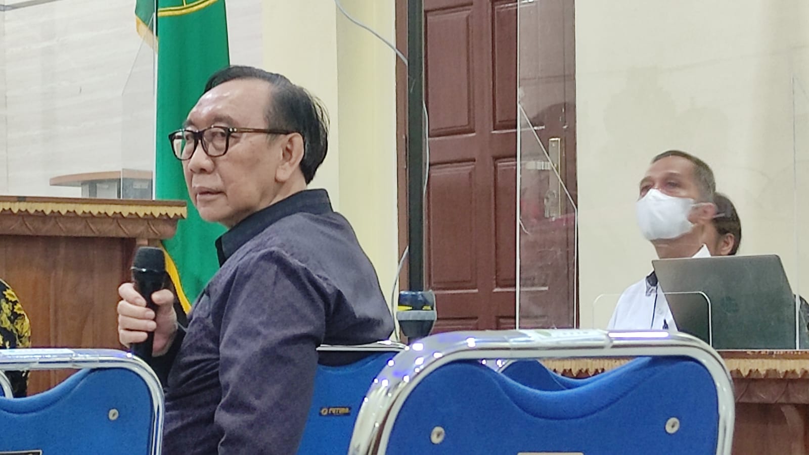 Anggota DPR Tamanuri Ketika Diperiksa Jaksa KPK di Perkara Korupsi Unila
