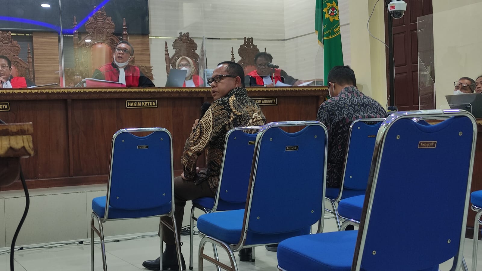 Mantan Rektor Unila Karomani Bantah Kesaksian Kadis Pendidikan Lampung Sulpakar