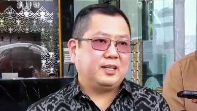 Hary Tanoesoedibjo Bertemu Jokowi di Istana