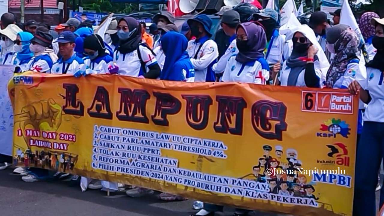 Buruh di Lampung Tolak Politik Upah Murah