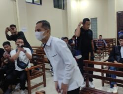 Surat Tuntutan Eks Rektor Unila Memuat Sejumlah Bukti yang Dikembalikan ke Penyidik Untuk Perkara Lain