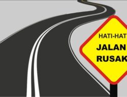 Warga Viralkan Jalan Rusak di Kabupaten Waykanan