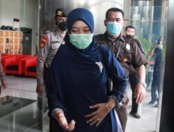 Wagub Lampung Chusnunia Chalim Jalani Pemeriksaan Soal LHKPN Selama 4 Jam