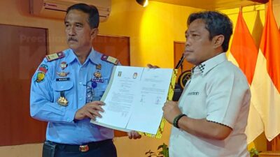 Karomani Nyoblos di TPS Lokasi Khusus Lapas Rajabasa