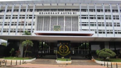 Penyerahan Uang Rp27 M dari Maqdir Ismail ke Kejagung Tertunda