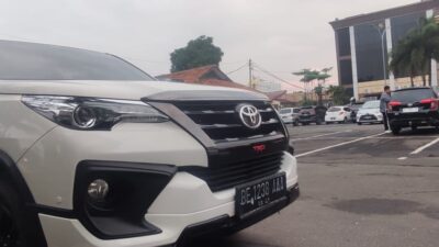 Mobil Anggota DPRD Lampung Tunggak Pajak