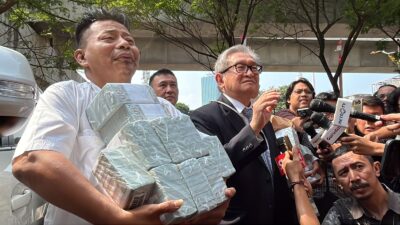 Konfrontasi Terkait Uang Rp27 M