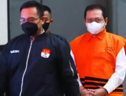 Istri dan Anak Sekretaris MA Nonaktif Diperiksa KPK