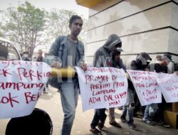 Demo di Pemprov Lampung, Massa Singgung Proyek di Pesawaran
