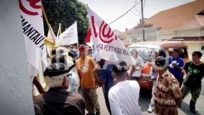 Proyek di Biro Kesra Pemprov Lampung Didemo