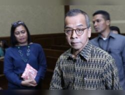 Emirsyah Satar Didakwa Rugikan Negara Rp 9,3 T